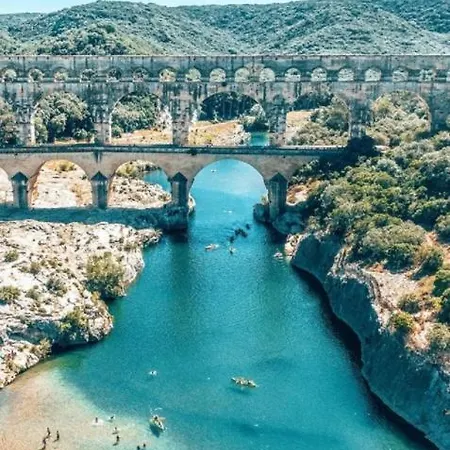 La Maison Des Autres, Piscine Chauffee, D'hotes Proches Uzes, Nimes, Pont Du Gard * Saint-Genies-de-Malgoires