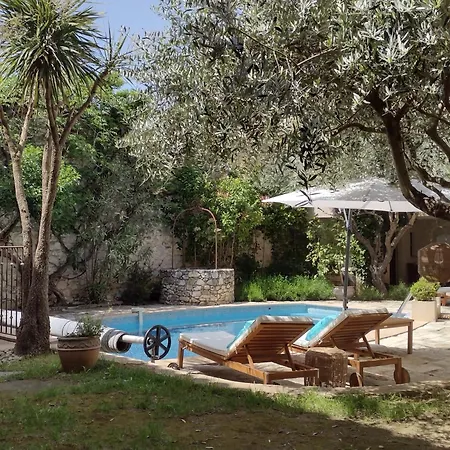 La Maison Des Autres, Piscine Chauffee, D'hotes Proches Uzes, Nimes, Pont Du Gard *