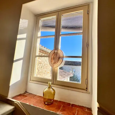 La Maison Des Autres, Piscine Chauffée, D'hôtes, Proche D'uzès, Nîmes, Pont Du Gard, Alès 3* Saint-Genies-de-Malgoires