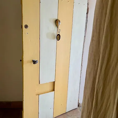 Πανσιόν La Maison Des Autres, D'hotes, Piscine Chauffee, Pour 2 Avec Privatif - Non Disponible En Juillet Et Aout -