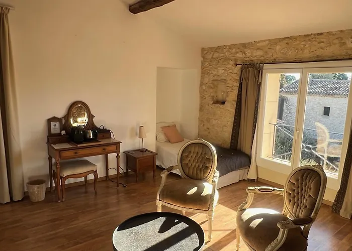 La Maison Des Autres, Piscine Chauffee, D'hotes Proche D'uzes, Nimes, Pont Du Gard 3* Saint-Genies-de-Malgoires