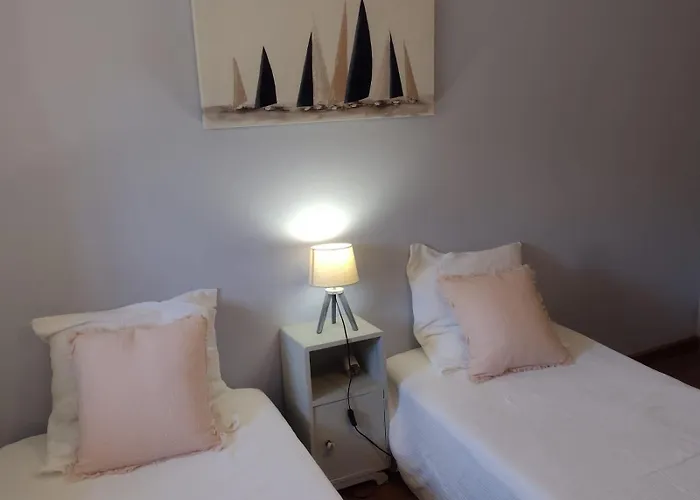 La Maison Des Autres, Piscine Chauffee, D'hotes Proche D'uzes, Nimes, Pont Du Gard Gæstehus 3*